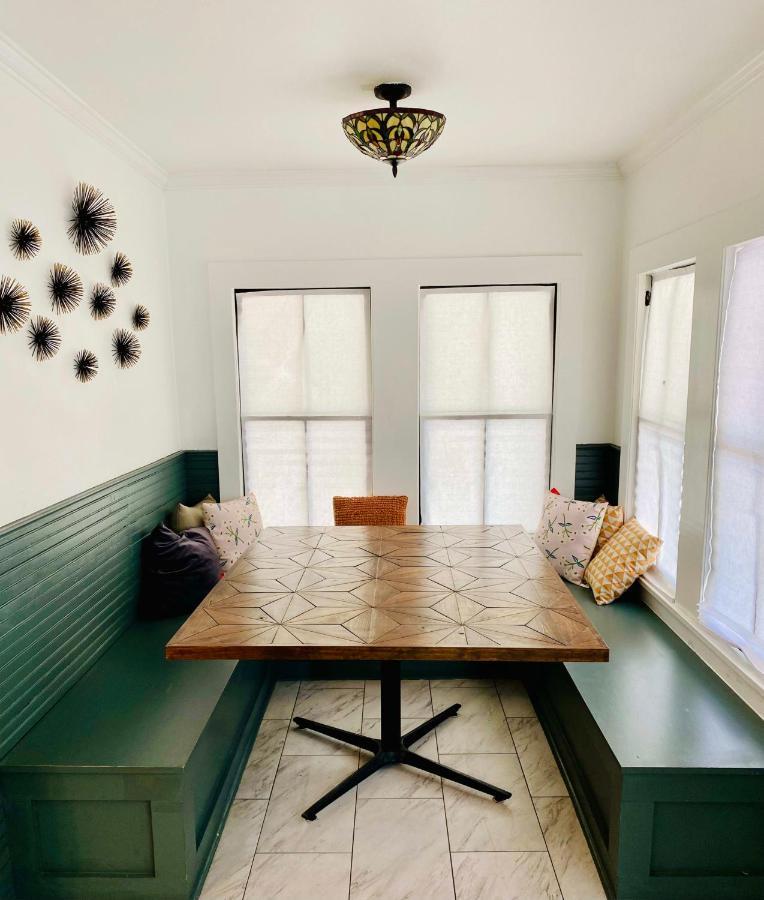 Private Room Downtown - Full House Access Lafayette Exterior foto